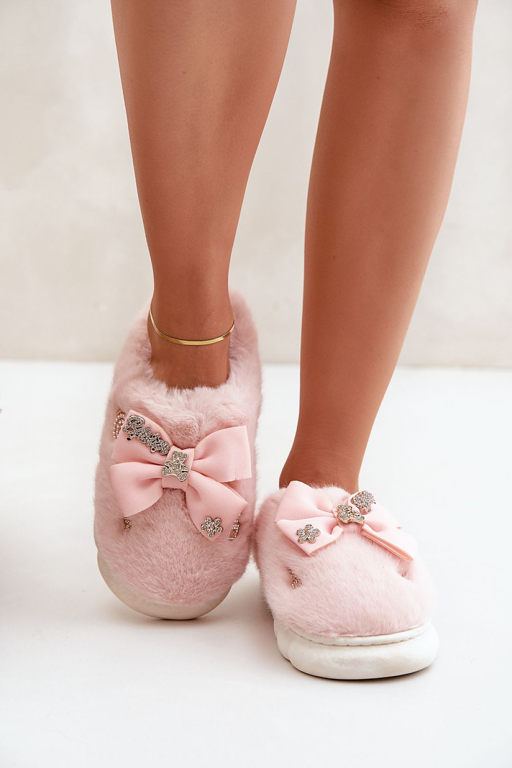 Closed-Toe Faux Fur Slippers